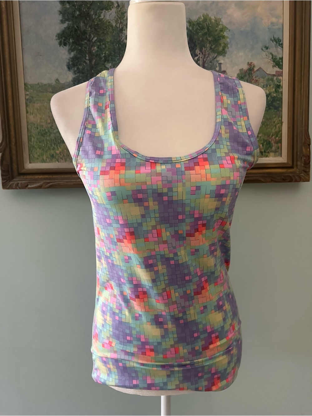 Tone it Up Pixel-Print Scoop Neck Tank Top in Multi Pastel